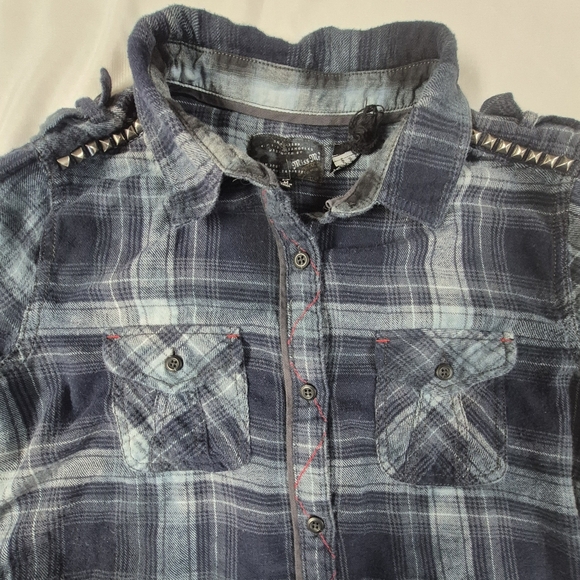 Miss Me Womens M Plaid Flannel Long Slv Button Up Shirt Blue Tunic Length Studed - Picture 2 of 7